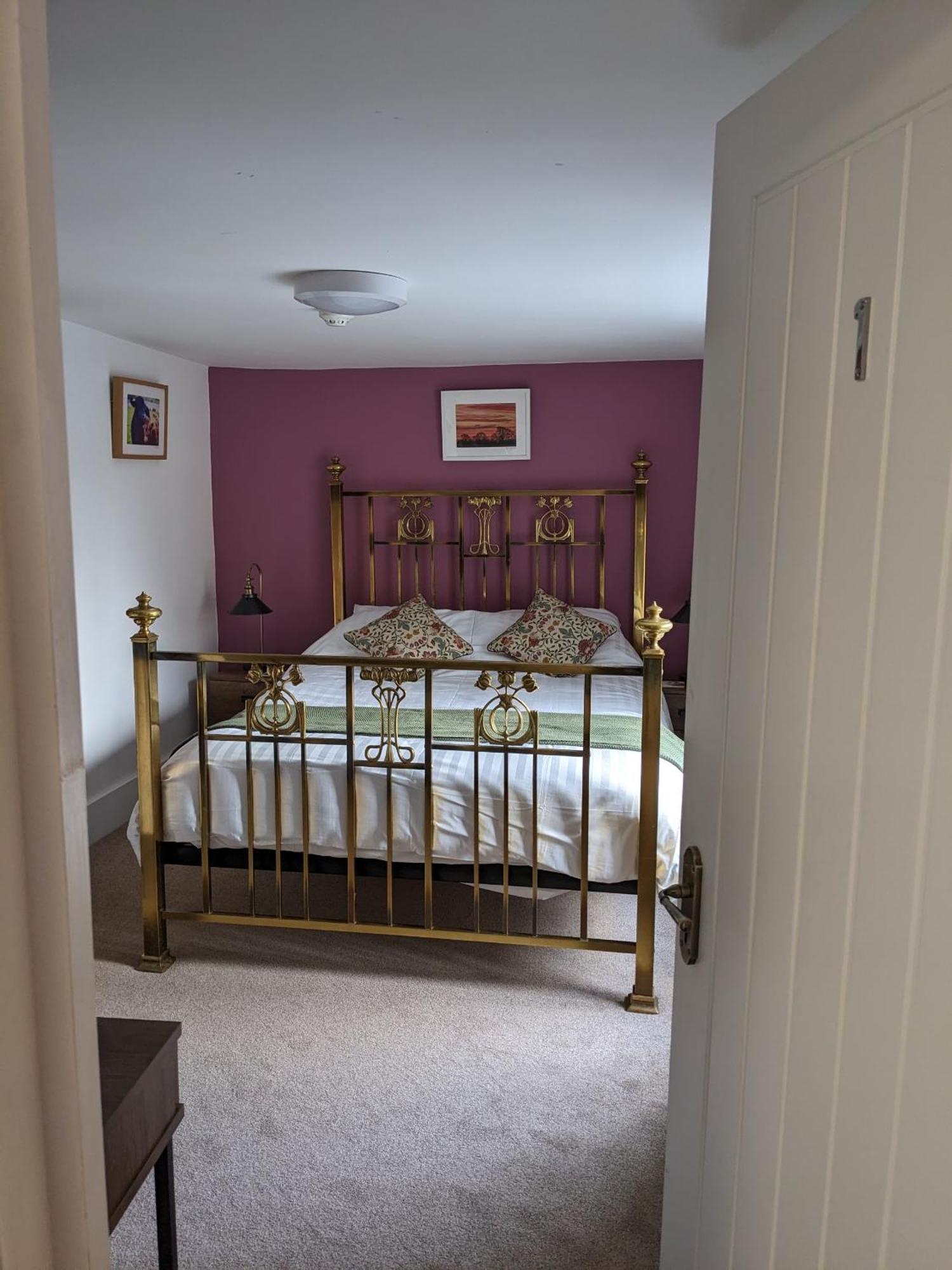 Cowpers Oak Bed & Breakfast Olney Стая снимка